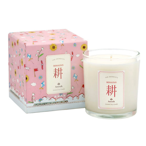 Sedulous Scented Soy Candle . 耕